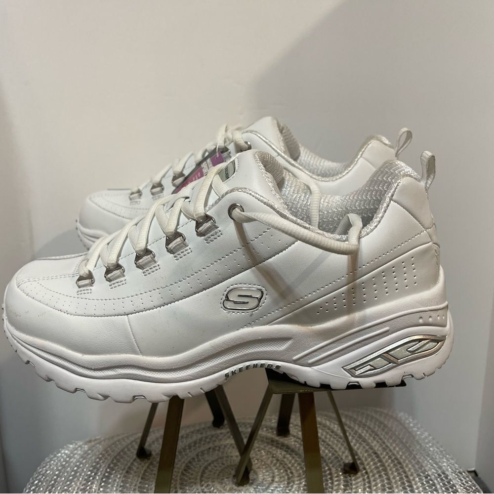 Sketchers Women’s Sport Premium Sneaker Size 10 White Leather NWT